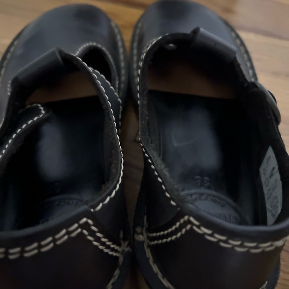 Duck feet shoes! - Picture 6 of 9